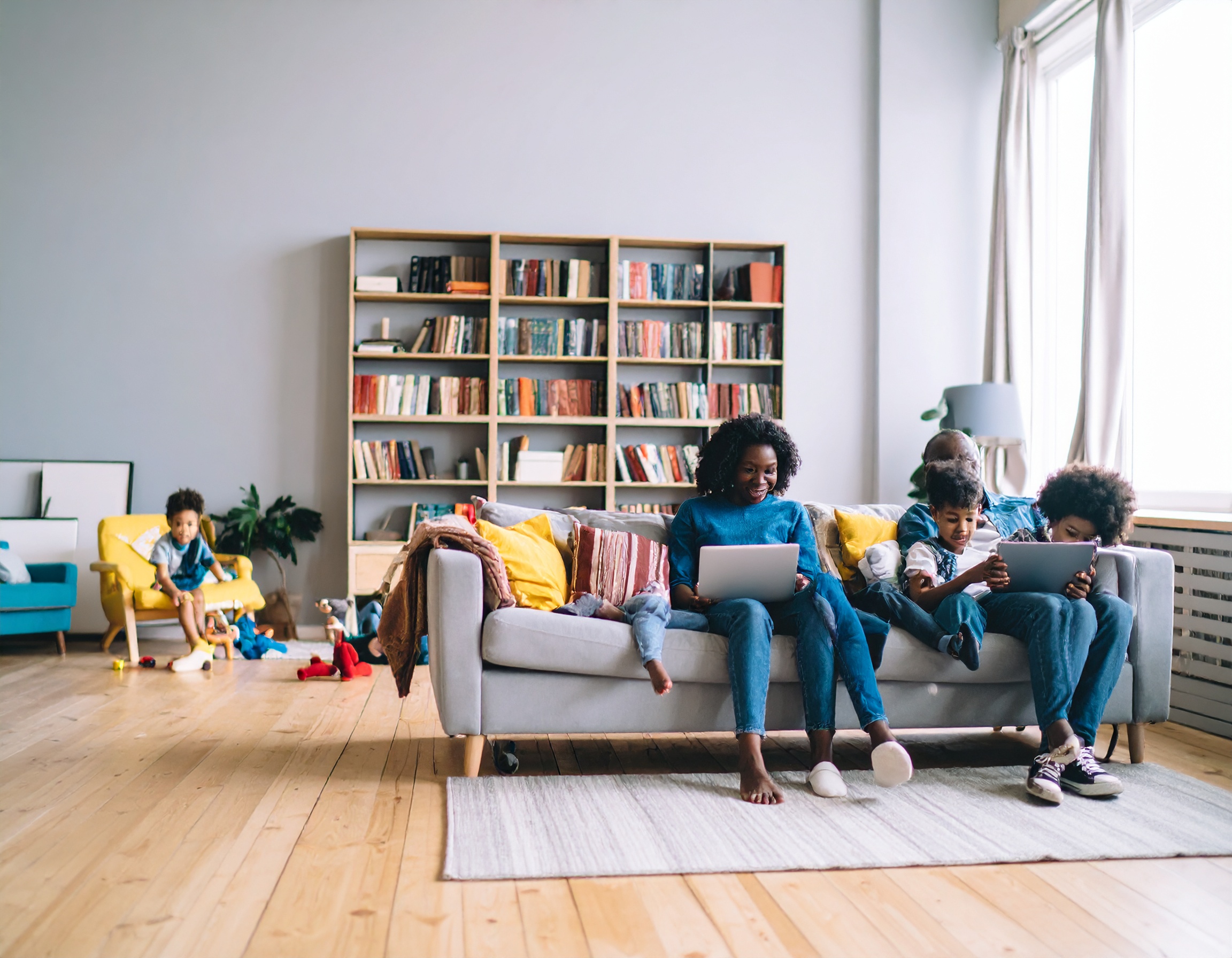 Guidance and resources for balancing children's screen time safely